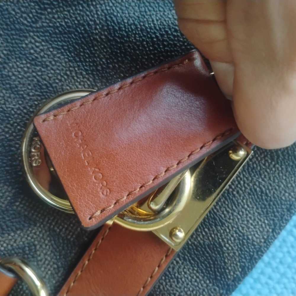 Used Authentic Michael Kors Handbag - image 3