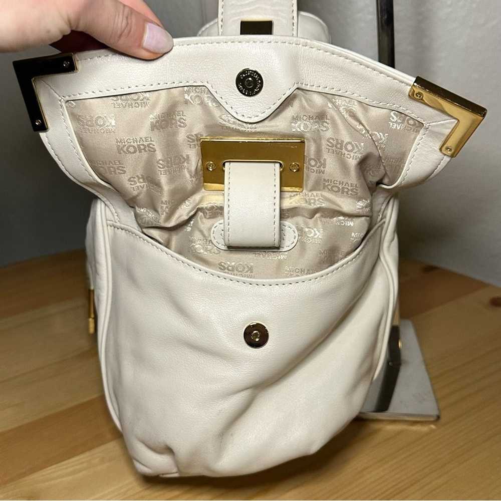 Vintage Michael Kors Ivory Leather and Gold Handb… - image 6