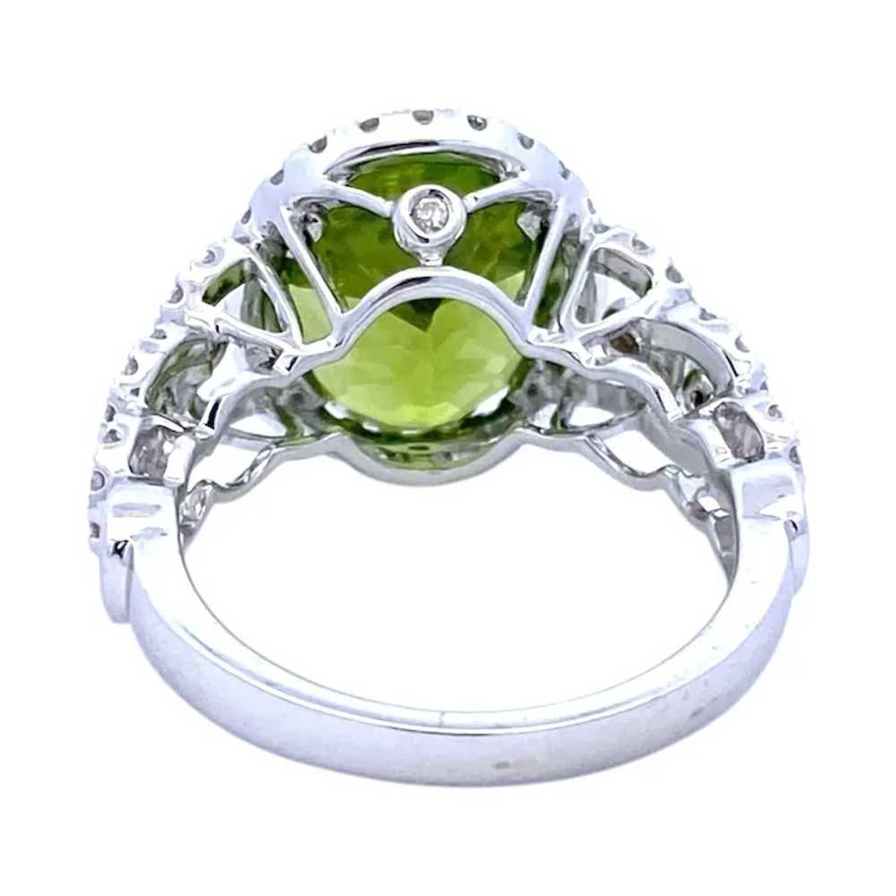 18K White Gold Peridot & Diamond Ring - image 5