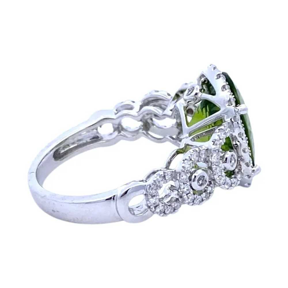 18K White Gold Peridot & Diamond Ring - image 7