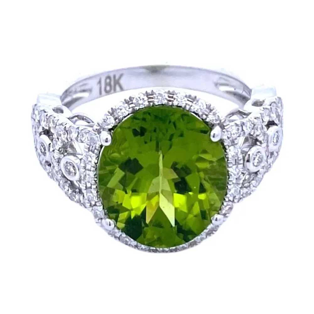 18K White Gold Peridot & Diamond Ring - image 9