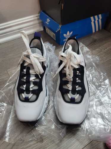 Acne Studios Manhattan Sneaker - Gem Acne Studios Manhattan Sneaker - Gem