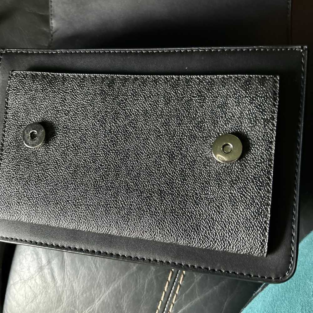 Michael Kors purse - image 7