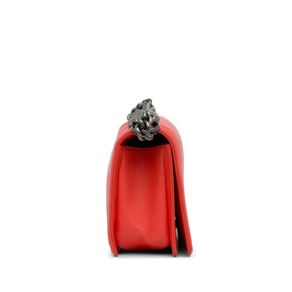 Red Chanel Medium Calfskin Chevron Boy Flap Cross… - image 4