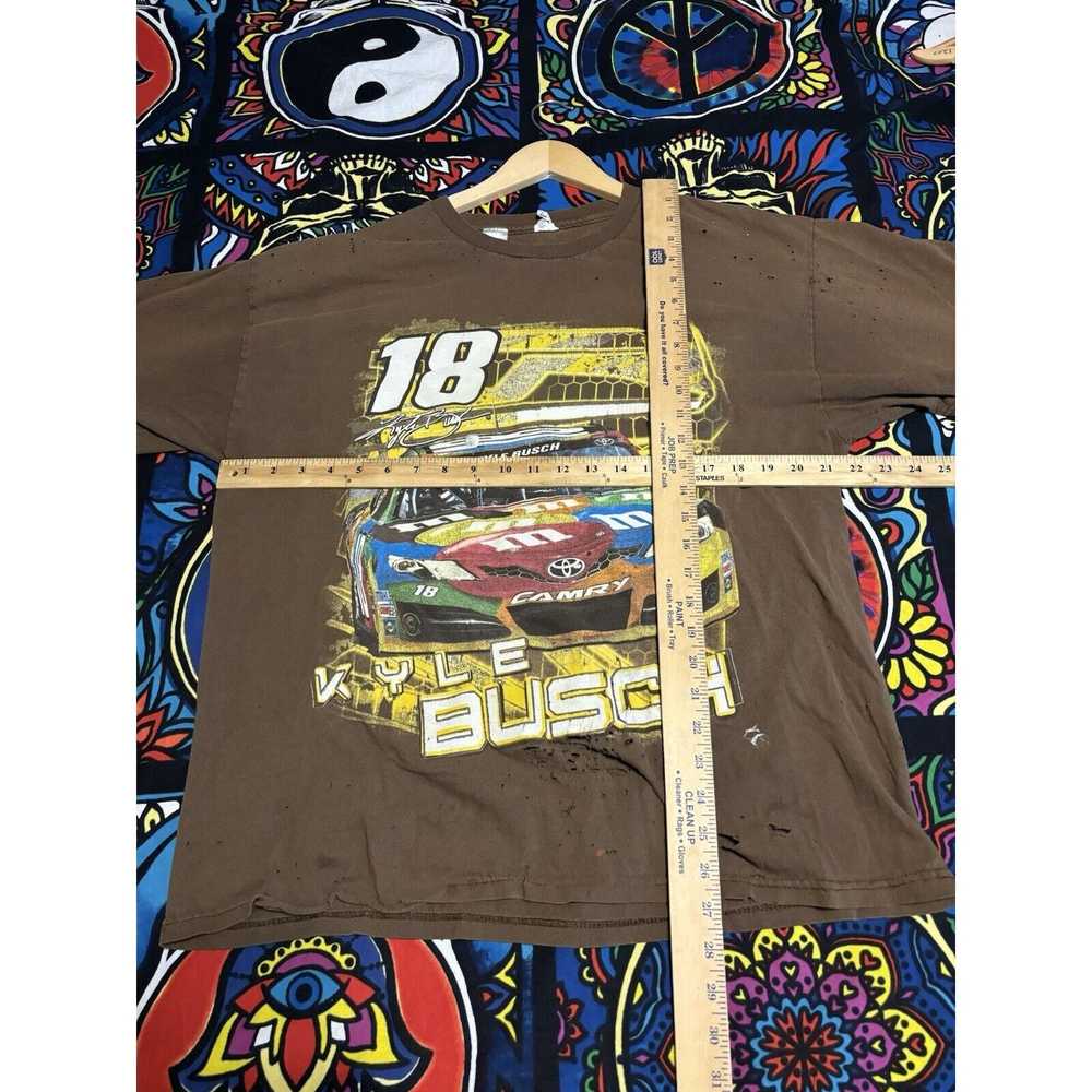 Other vintage #18 Kyle Busch XL faded M & Ms brow… - image 7