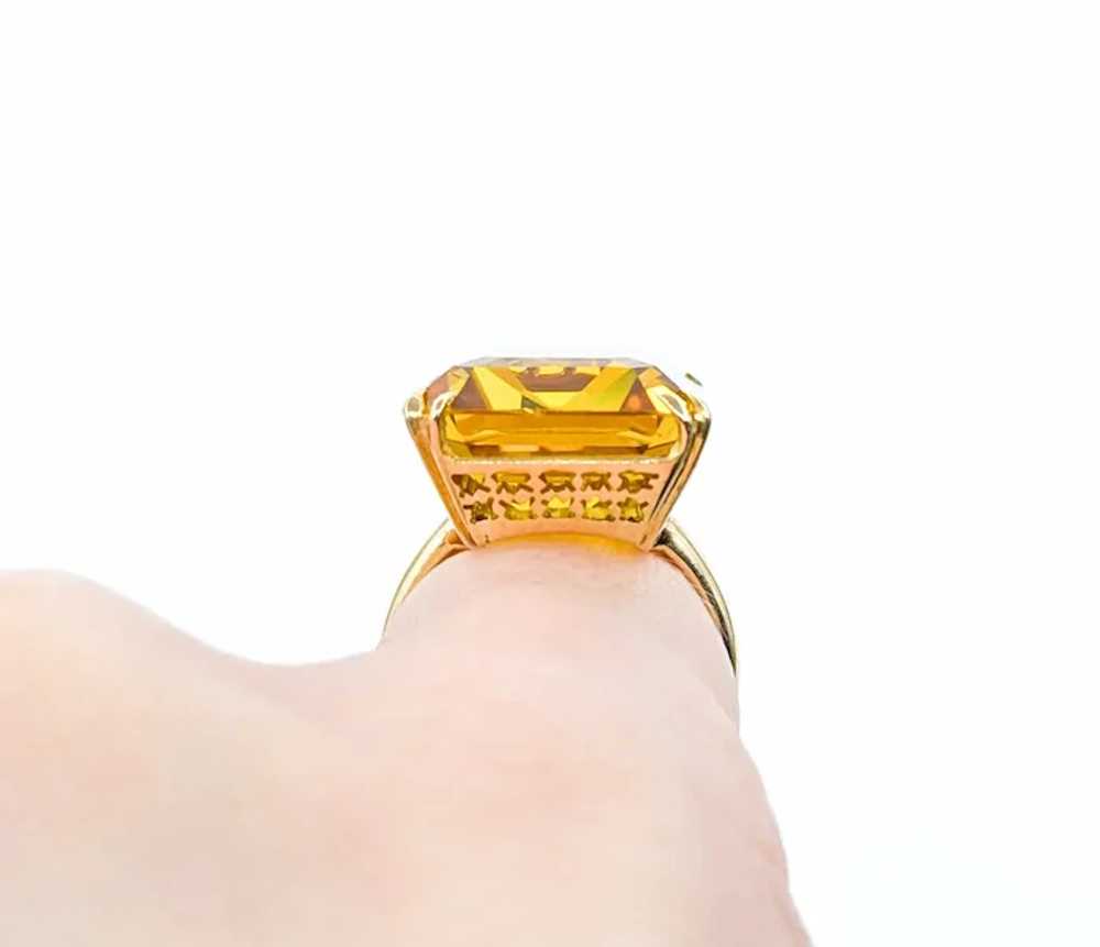 Lustrous Citrine Ring in 18k Yellow Gold - image 10