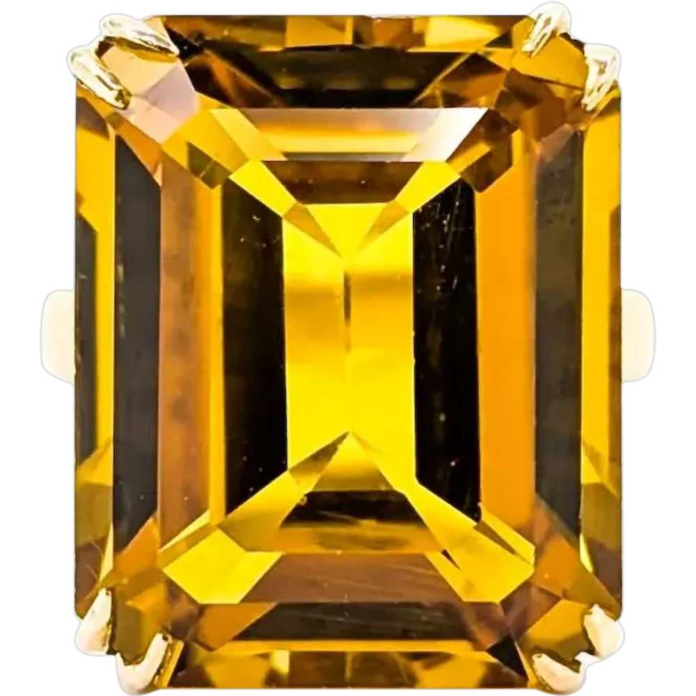 Lustrous Citrine Ring in 18k Yellow Gold - image 1