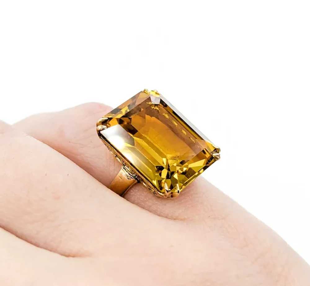 Lustrous Citrine Ring in 18k Yellow Gold - image 9