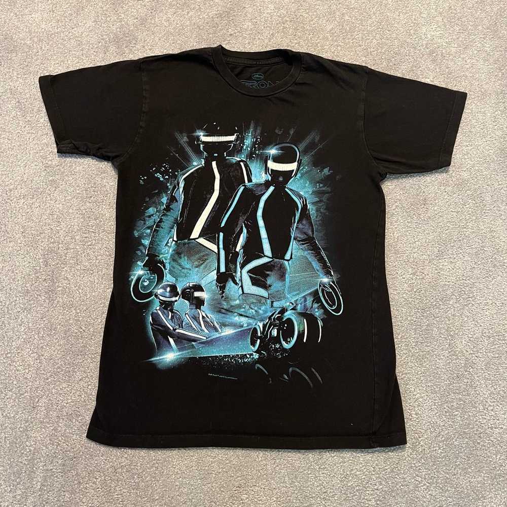 Vintage 2010s Disney Tron Legacy Daft Punk Movie Promo Graphic Logo Tee Shirt