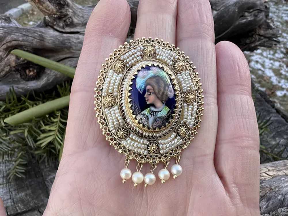 14K Yellow Gold French Enamel Portrait Pin - image 7