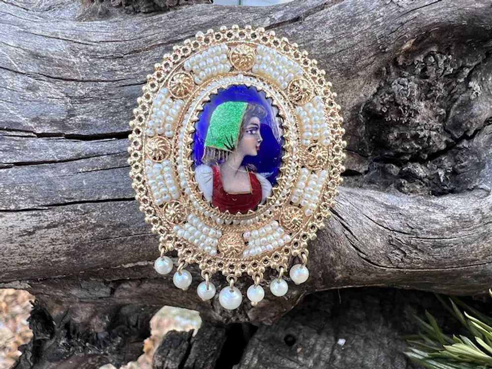 14K Yellow Gold French Enamel Portrait Pin - image 2