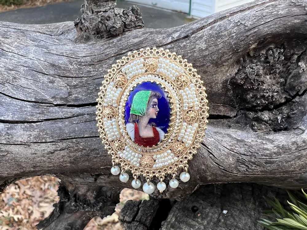 14K Yellow Gold French Enamel Portrait Pin - image 8