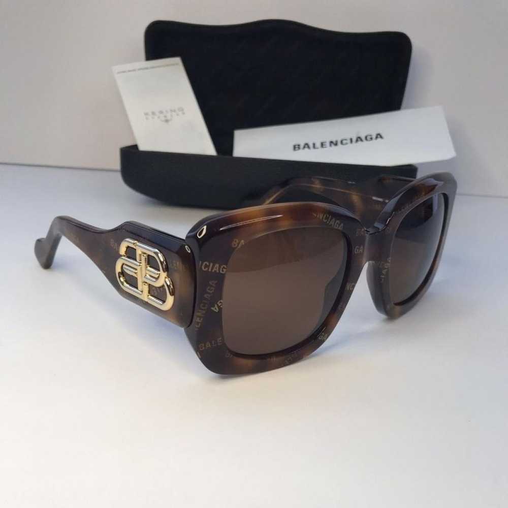 Balenciaga Oversized sunglasses - image 6