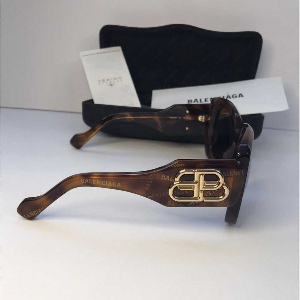 Balenciaga Oversized sunglasses - image 8