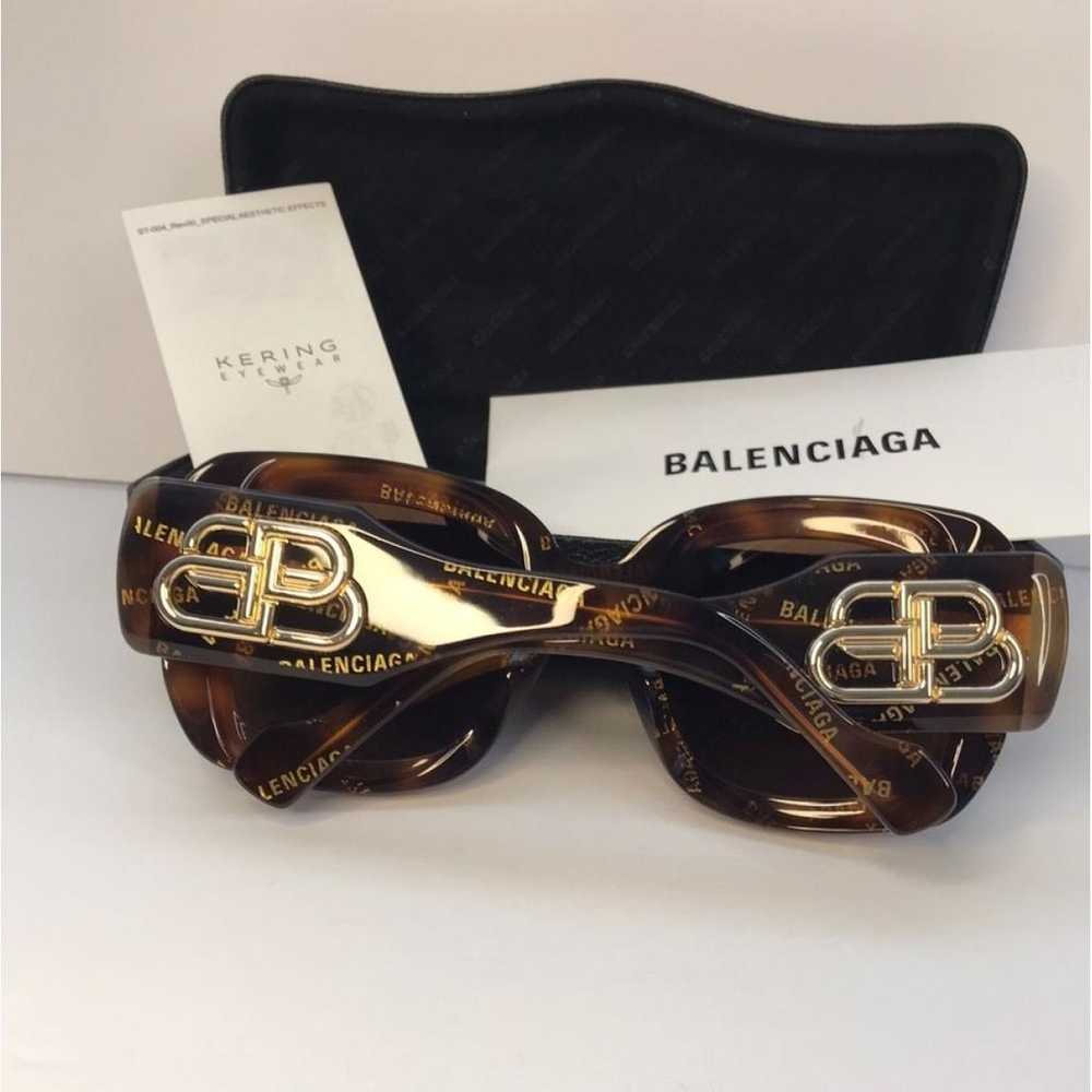 Balenciaga Oversized sunglasses - image 9