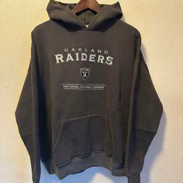 NFL Oakland Raiders Embroidered Logo LEE SPORT Sweatshirt
