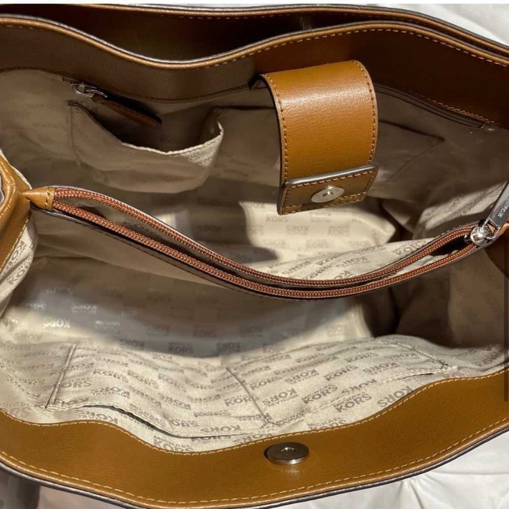 Michael Kors Authentic Ellis purse - image 5