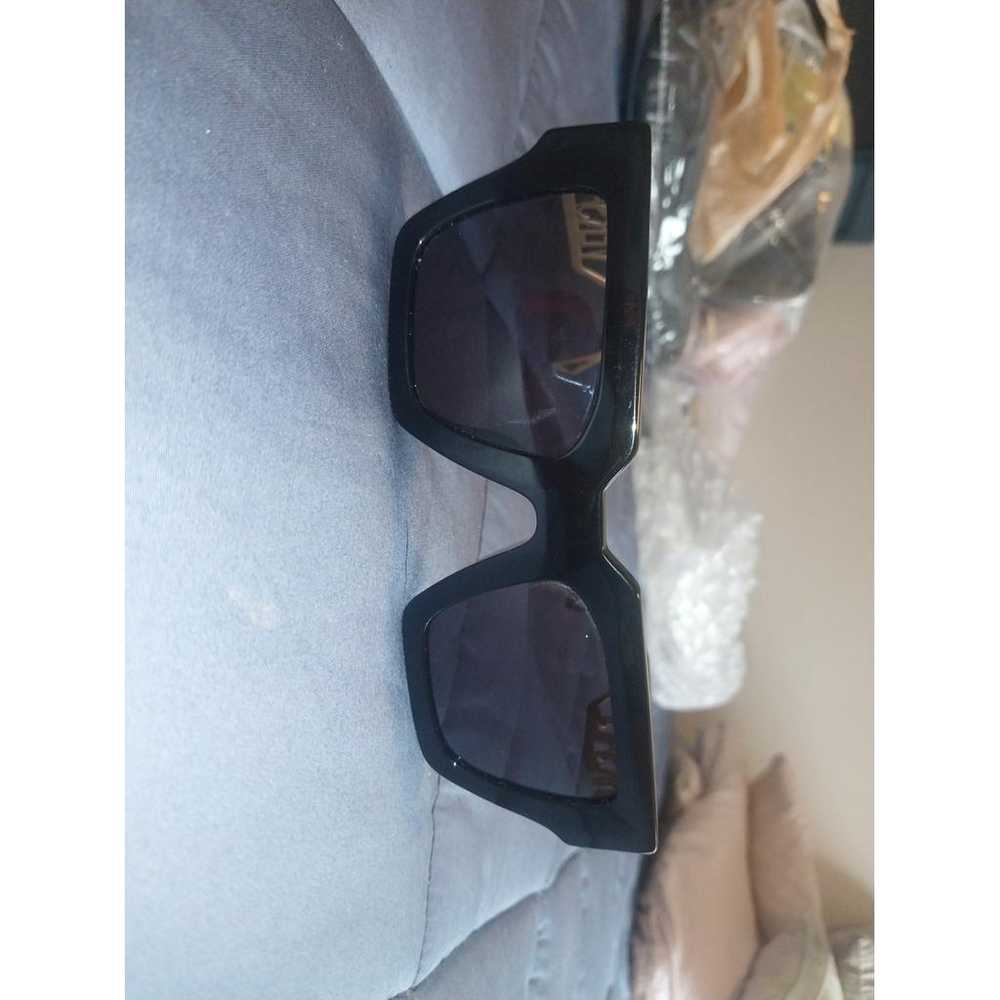 Versace Oversized sunglasses - image 8