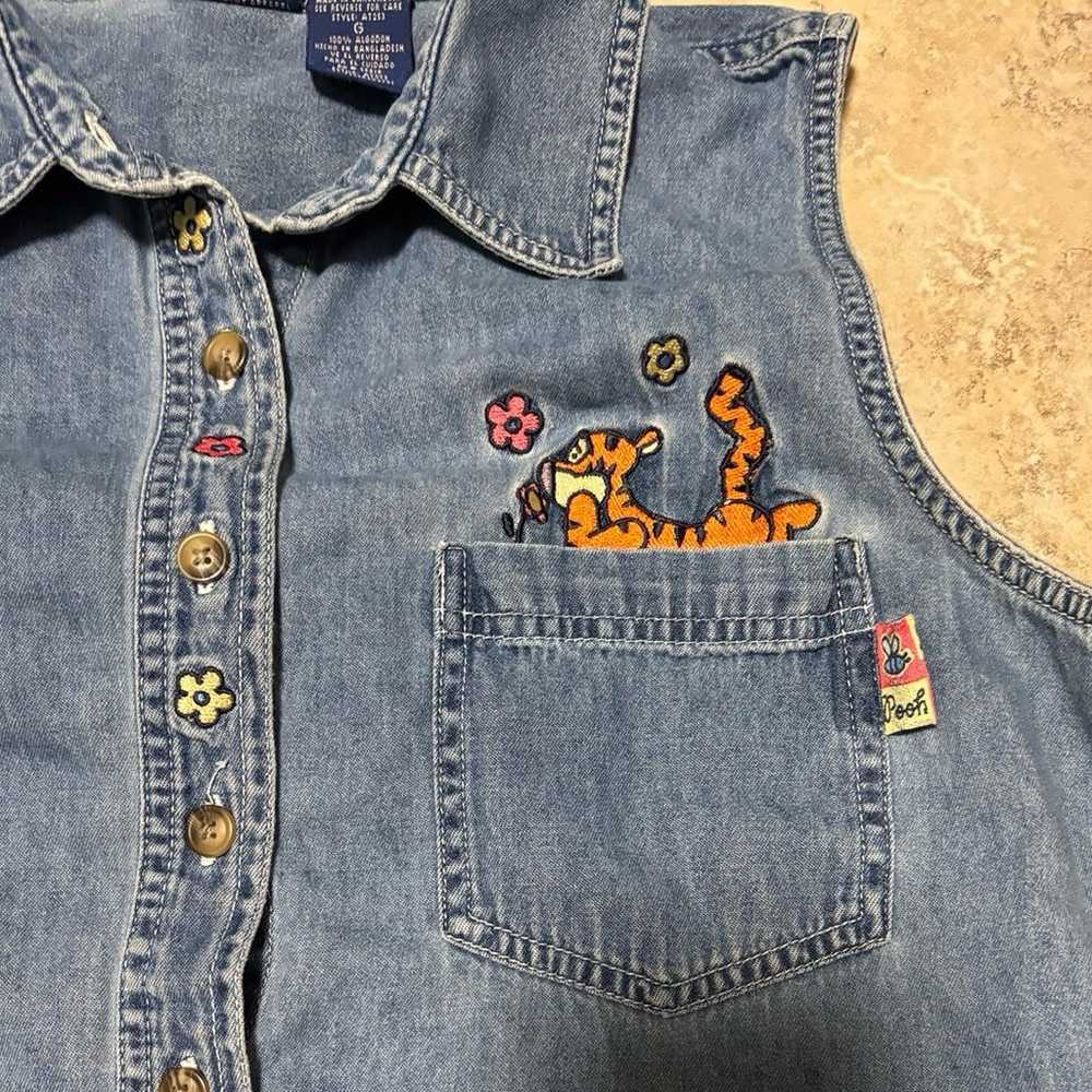 Vintage Winnie the Pooh Tigger denim shirt size l… - image 4