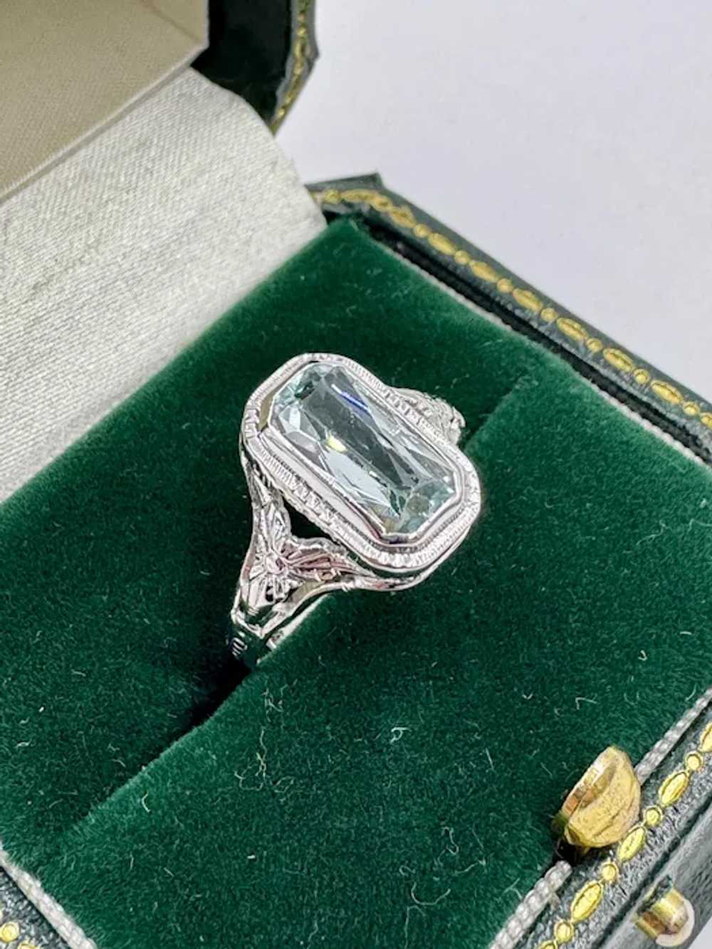 Art Deco 14k White Gold Aquamarine Ring - image 5