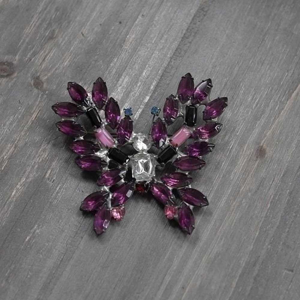 Vintage KJL Kenneth Jay Lane Butterfly Brooch Ext… - image 4