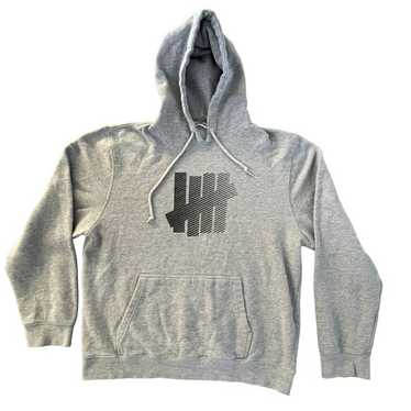 【UNDEFEATED】UNDEFEATED ICON PULLOVER HOOD apparel_tops_undefeated_icon-