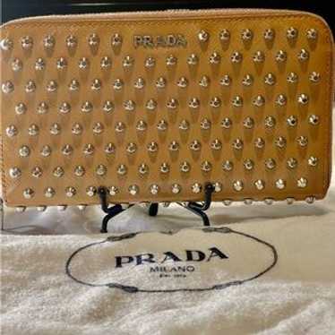 【txxxm_】PRADA Studs Leather Wallet PRADA Saffiano Vernice Crystal Studded Zip Around Wallet