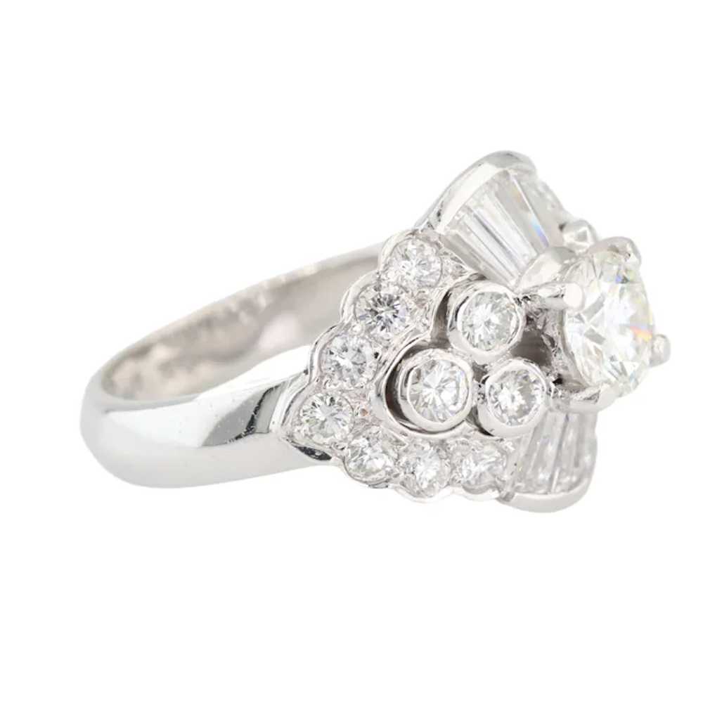 18k (750) White Gold Natural White Diamond Cockta… - image 2