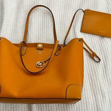 Michael Kors tote purse - image 1