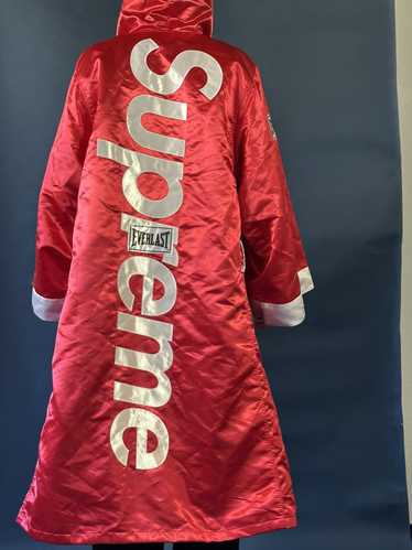 Everlast × Supreme Supreme Everlast Boxing Cape