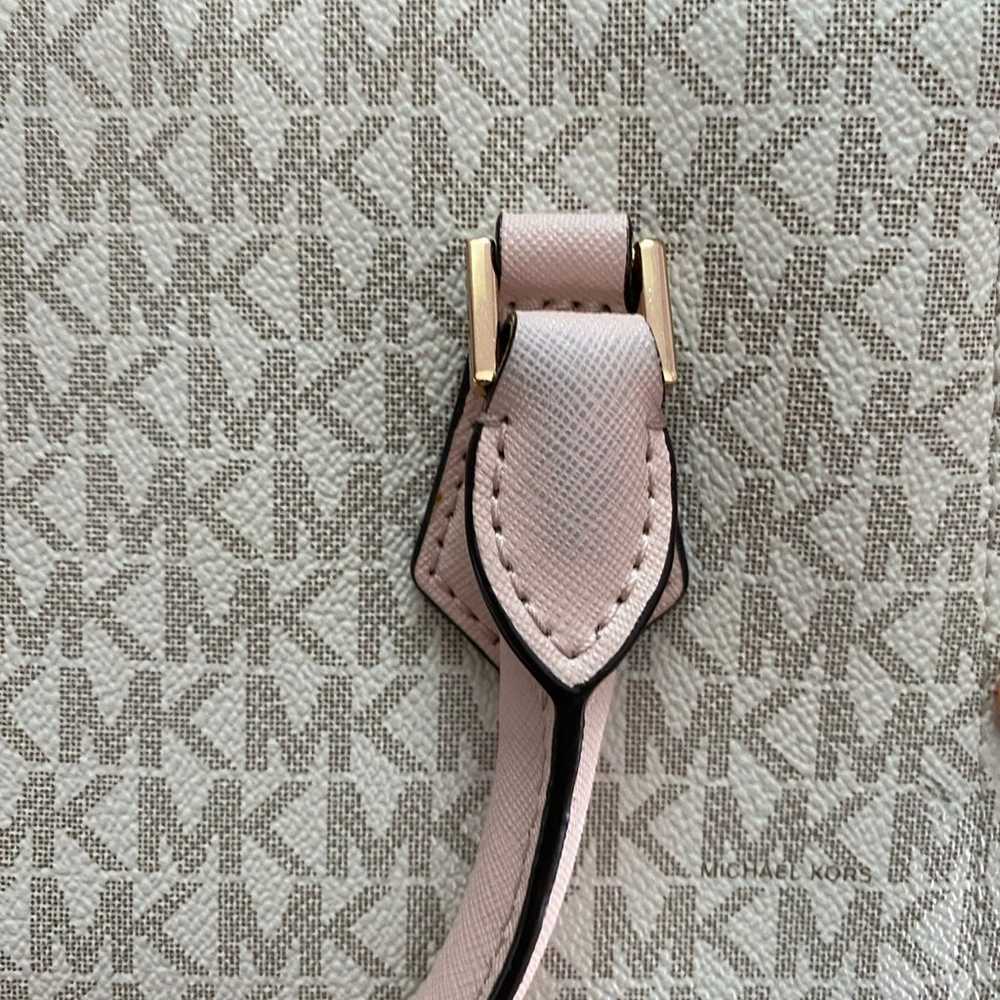 Michael Kors Purse - image 5