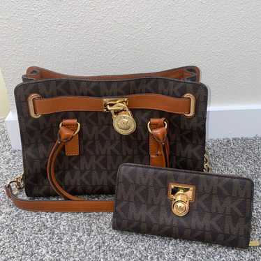 Michael Kors Purse & Wallet - image 1