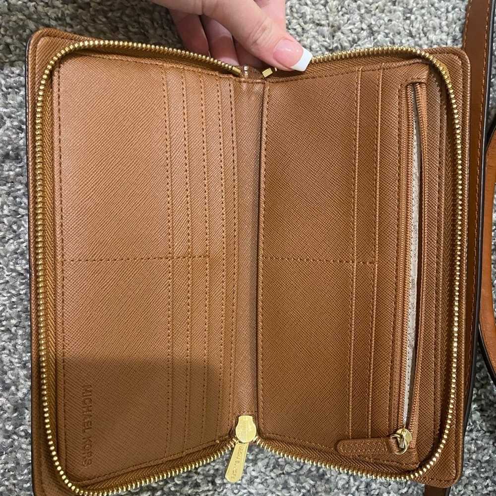 Michael Kors Purse & Wallet - image 8