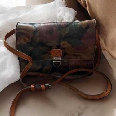 PATRICIA NASH LANZA CROSSBODY/WRISTLET    Peruvia… - image 1