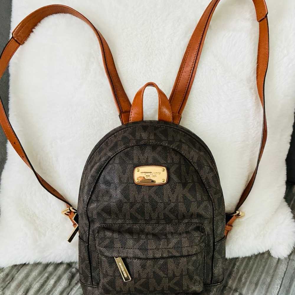 AUTHENTIC MICHAEL KORS Backpack - image 2