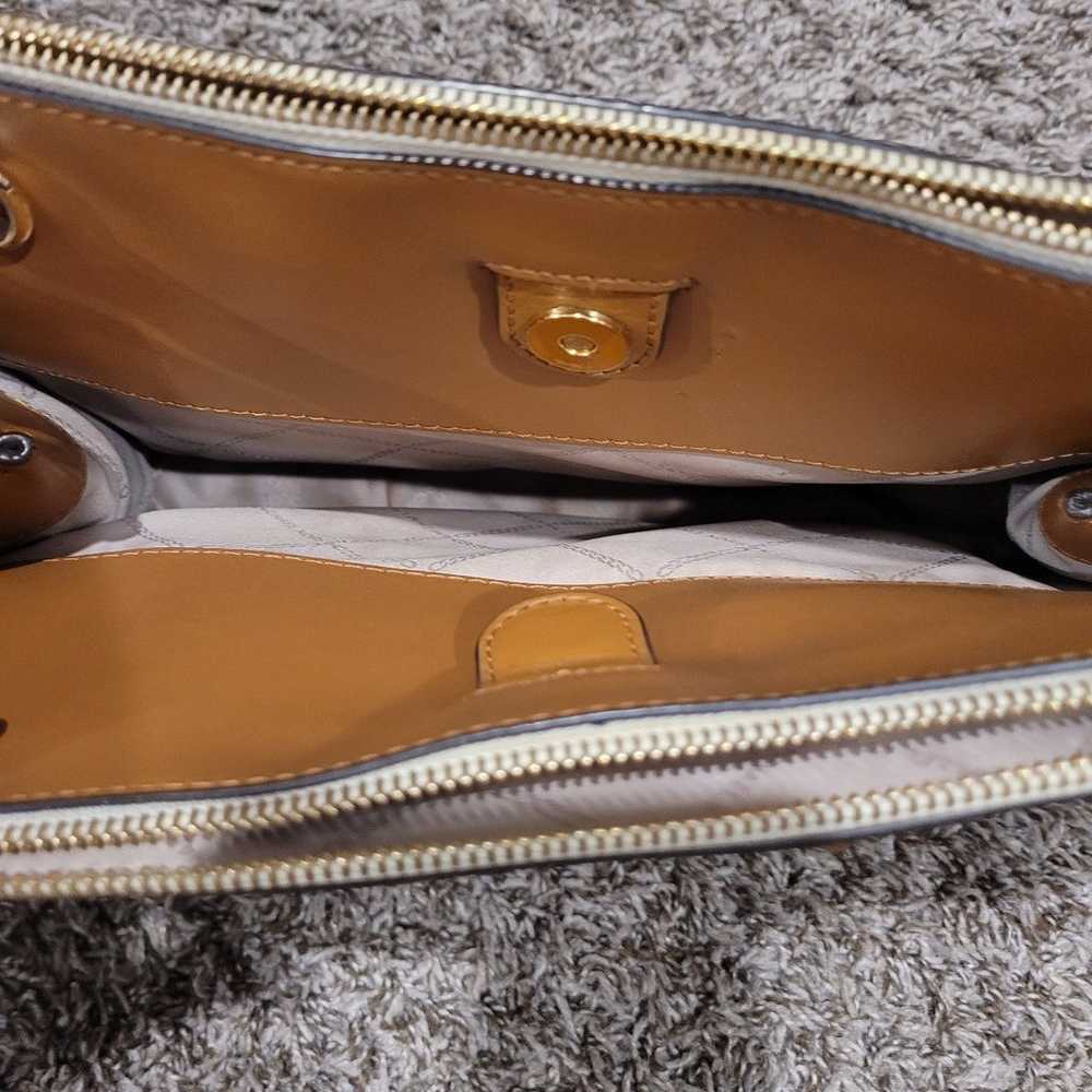 Michael Kors purse - image 4