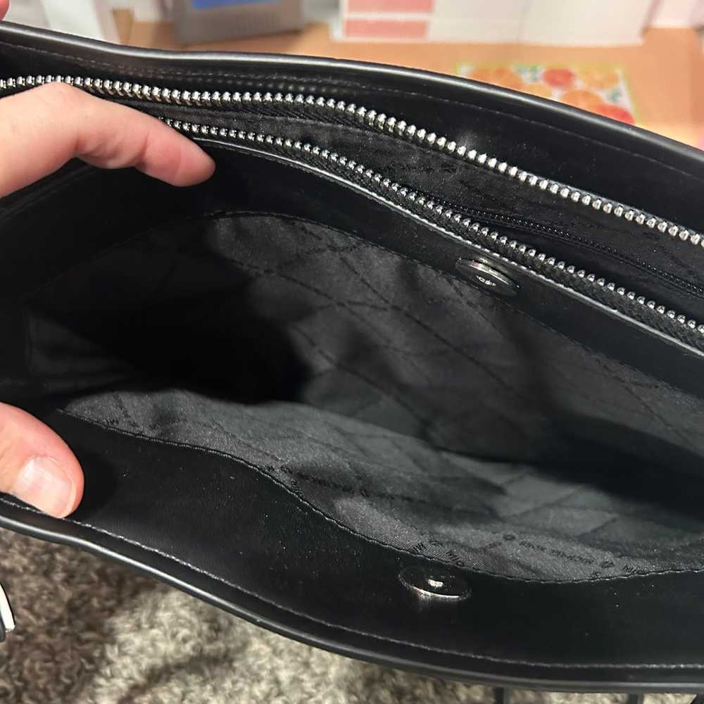 Michael Kors Purse - image 10