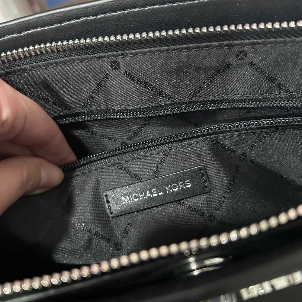 Michael Kors Purse - image 12