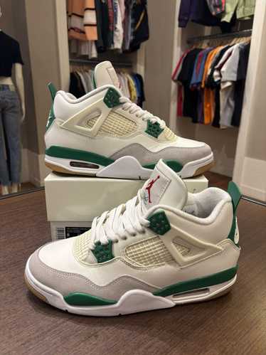 Jordan Brand × Nike Jordan 4 Retro SB Pine Green - image 1