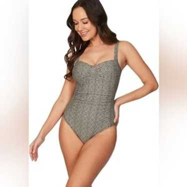 Nip Tuck Tile Foil Joanne Twist Front Slimming Ru… - image 1