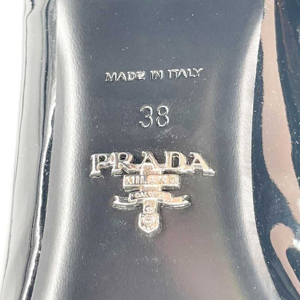 Prada Mary Jane patent leather heels - image 10