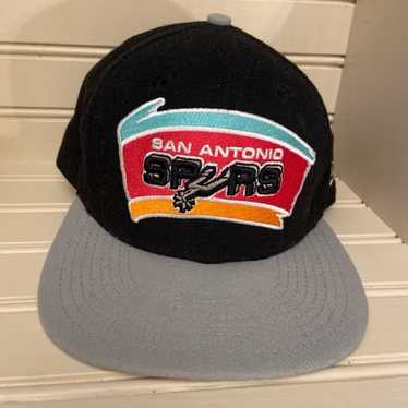 New Era Jeremy Scott | Grailed