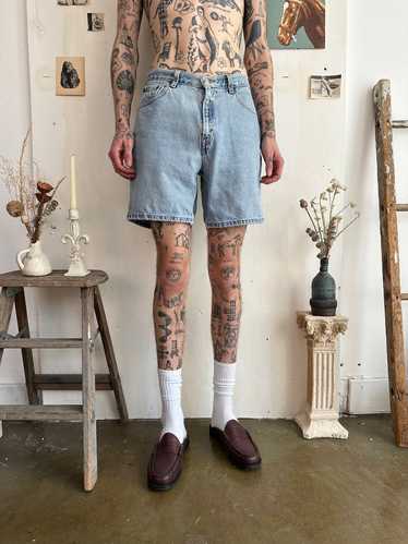 1990s Baggy Levi’s Jean Shorts (30)