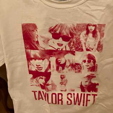 Taylor Swift Red Tour Tshirt 2013