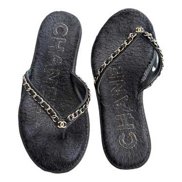 Chanel Leather flip flops