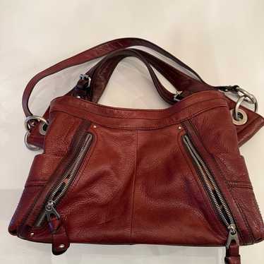 B Makowsky Leather Purse