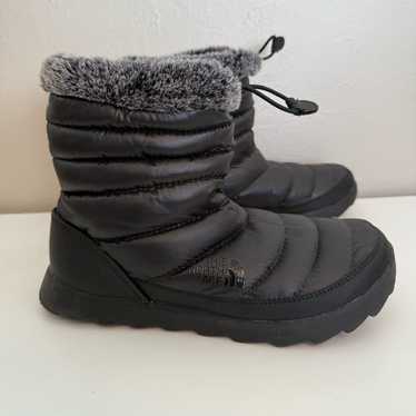 EUC The North Face Thermoball Microbaffle Bootie F