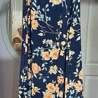 LULUS LULUS FLORAL DRESS SZ MEDIUM