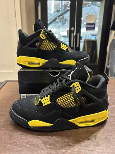 Jordan Brand Jordan 4 ‘Thunder’