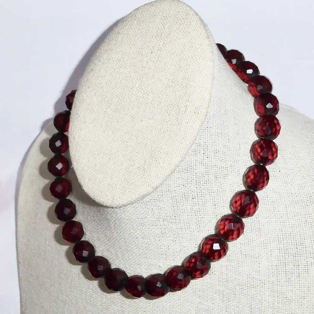 Cherry Amber Faceted Bakelite Choker Necklace - image 10